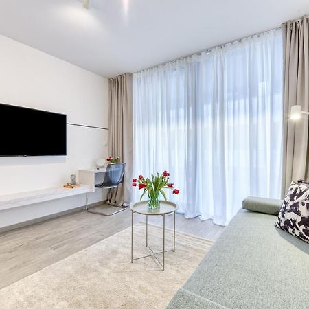 Hica Apartments La Linea Studio Apt With Balcony ดูบรอฟนิก ภายนอก รูปภาพ