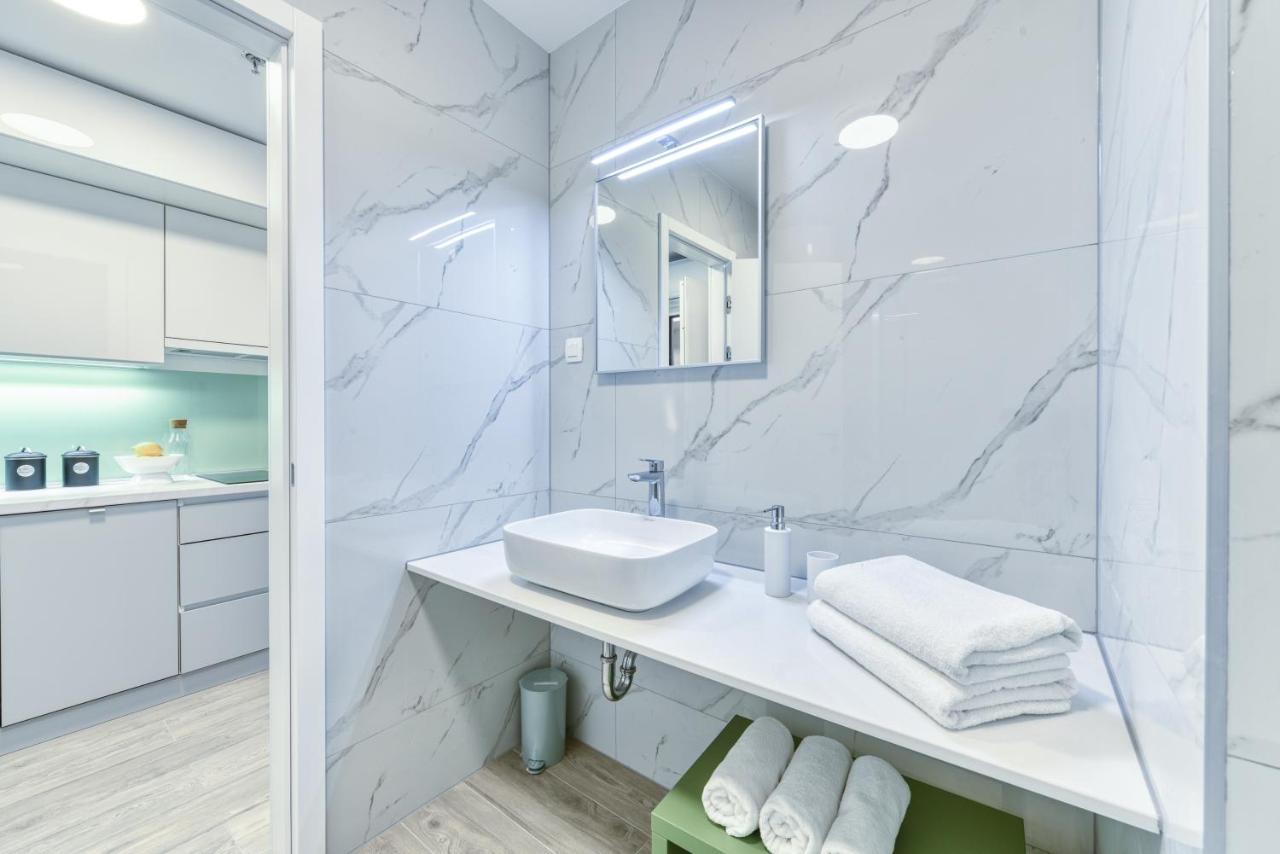 Hica Apartments La Linea Studio Apt With Balcony ดูบรอฟนิก ภายนอก รูปภาพ