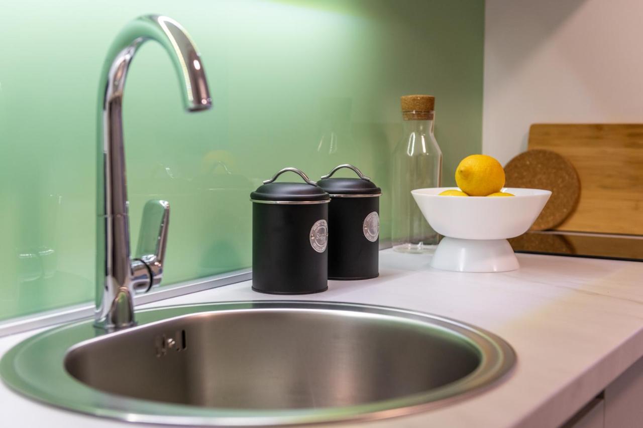 Hica Apartments La Linea Studio Apt With Balcony ดูบรอฟนิก ภายนอก รูปภาพ